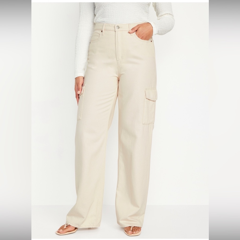 NWT- Old Navy -22+.   Cargo Wide Leg